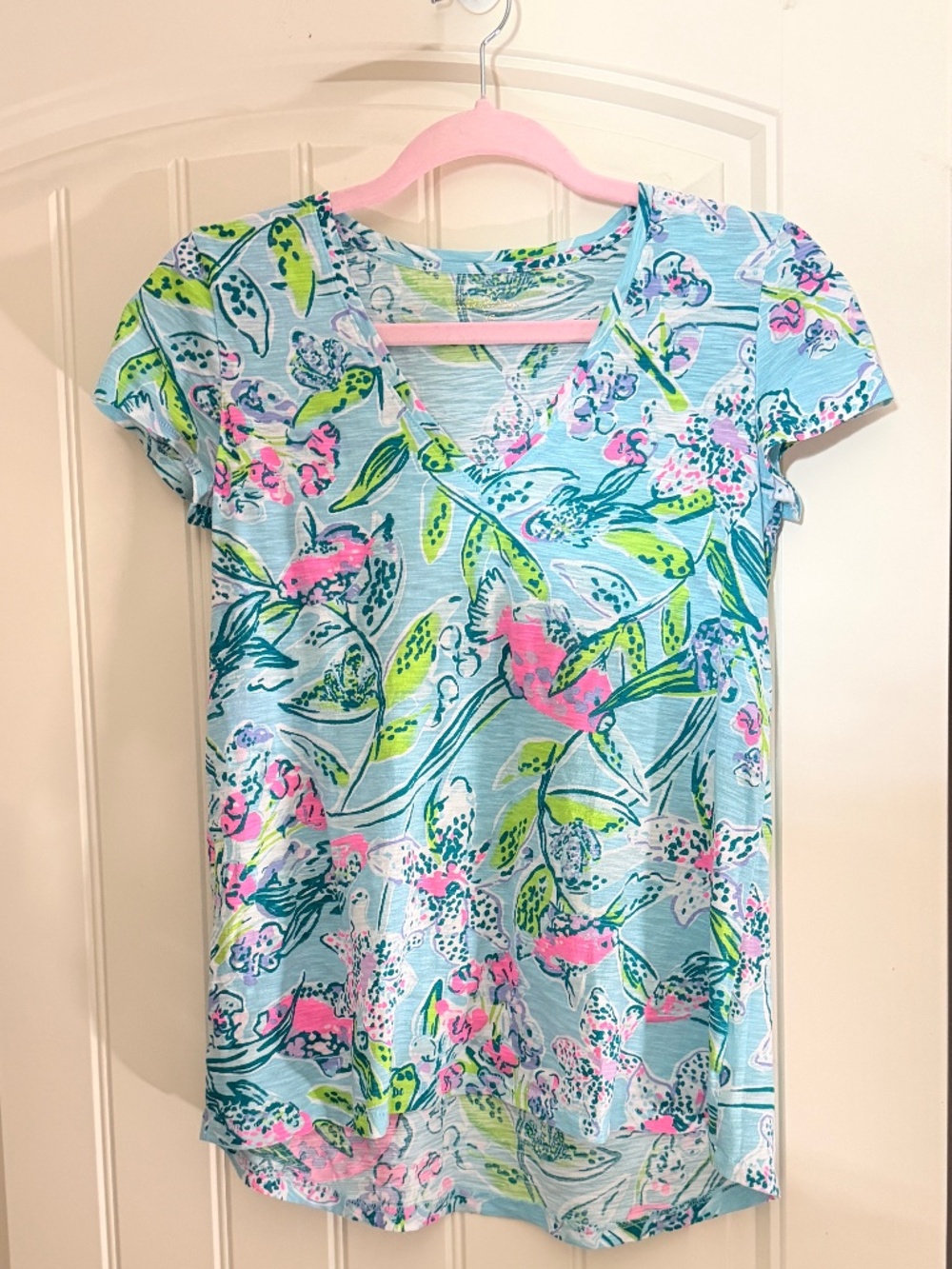 Lilly Pulitzer Etta V Neck